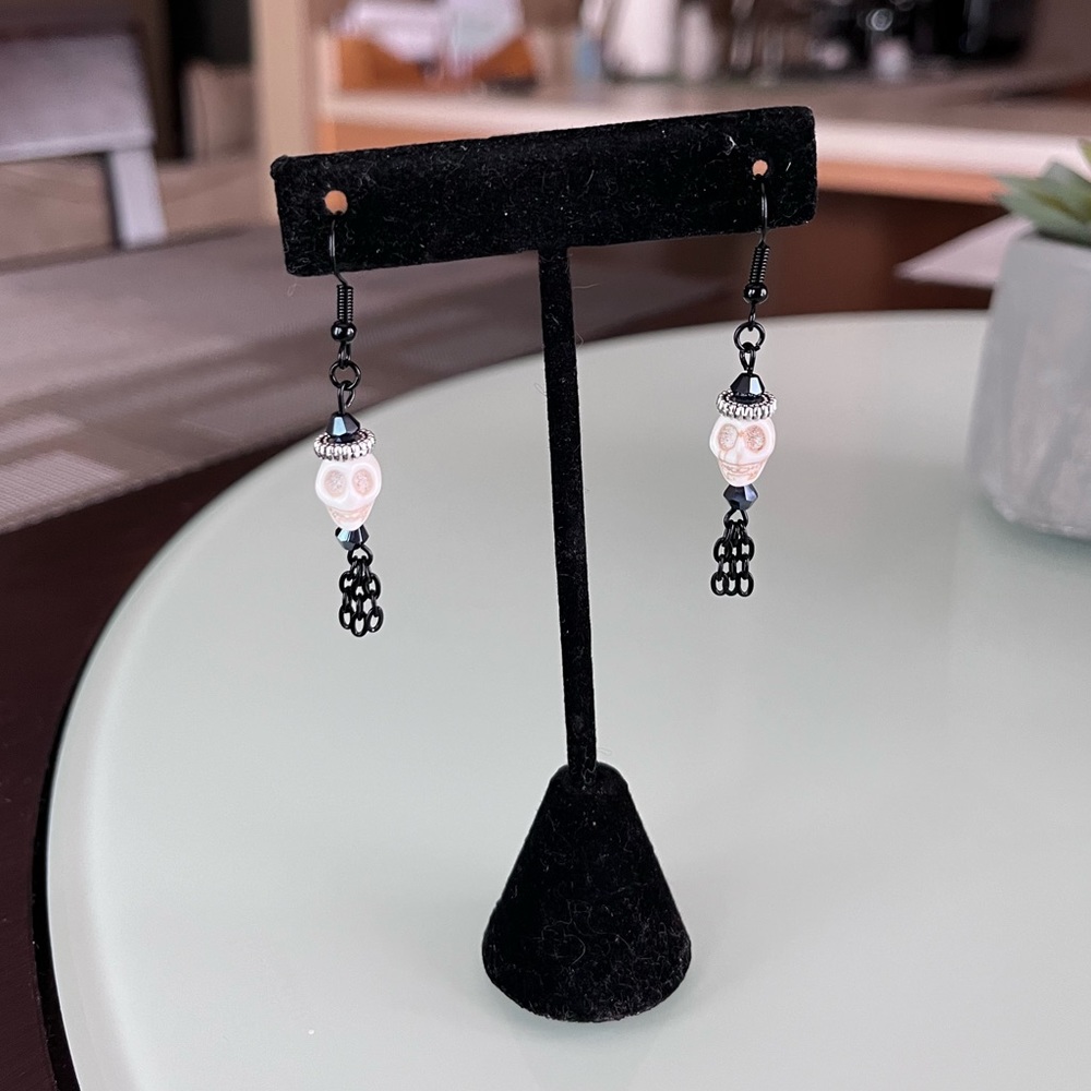 🖤💀Handmade Skull Earrings 💀🖤